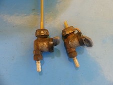 BMW /5, /6 EZ:76 Benzinhahn Paar Benzintank Hähne 70314