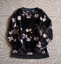 MONT CHALET, Chinchilla