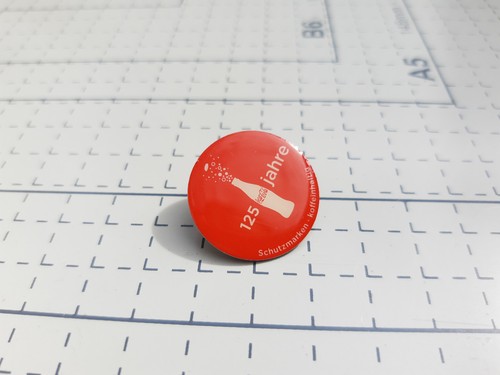 Coca cola anstecker 125 - -,