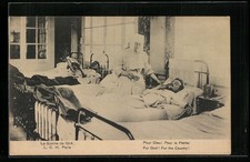 Verwundete in Betten mit