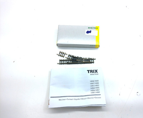 Minitrix 14953 weiche rechts - n,