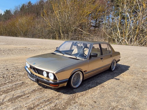 Bmw 528i e28 - 1:18,