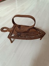 Antikes Bügeleisen mit