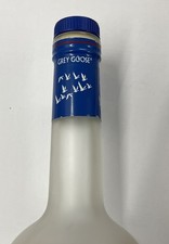  Grey Goose leere