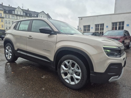 Mietwagen jeep avenger - avenger, 1.2
