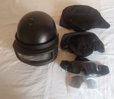 Originaler K6 3 Helm/ russischer Titanhelm + Helmbezüge und Schutzbrille