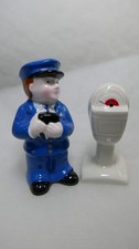 Vintage Porzellan Salz und Pfeffer Streuer, Polizist & Parkuhr, US Sammlerstück 