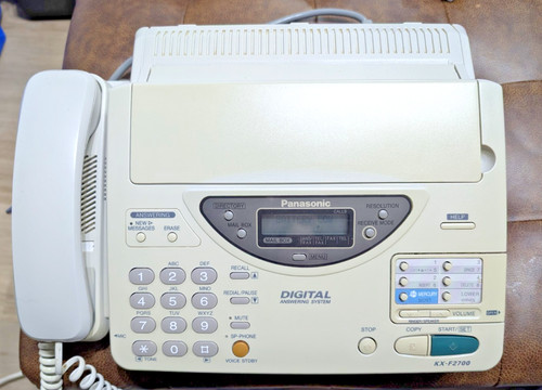 Panasonic f2700e telefon - panasonic, kx-f2700e-w