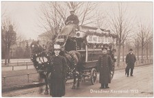 alte Foto-Ak Dresden, Karneval 1913, Der letzte 5 Pfg. Omnibus, ungel.