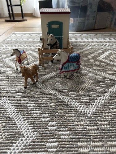 Schleich pferdestall mit - pferdestall,