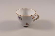 Meissen Mocca- Tasse Streublümchen 1. Wahl Jubiläumsmarke 1710-1910