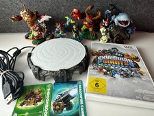 Nintendo Wii Spiel Skylanders Giants Starter Paket mit Portal und 9 Figuren