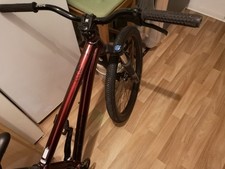 Verkauf ein ein Jahr altes