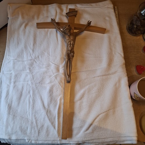 Großes kreuz kruzifix jesus - kreuz,