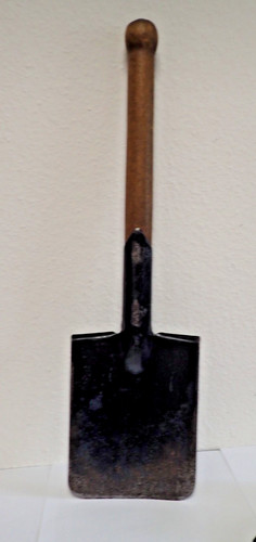 Feldspaten mit schutzhülle - feldspaten,