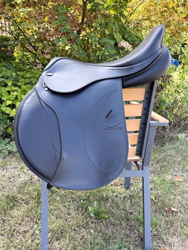 Tekna springsattel mw - 17,5“,