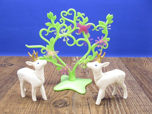 Rehbock mit feenbaum tiere - feenbaum,