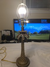 VINTAGE GOLD TONE PALM TREE