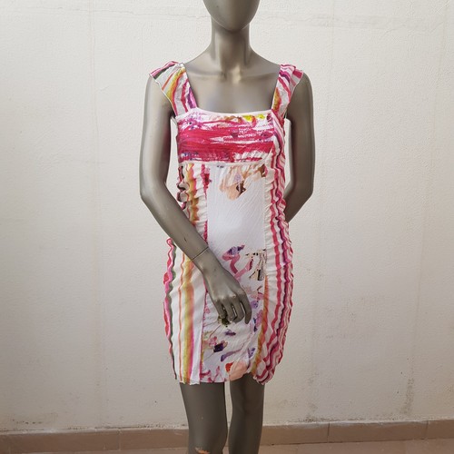 Farbenfrohes kleid von - kleid,