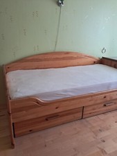 Jugendbett/Gästebett aus massiven Kiefernholz inkl. Lattenrost und Matratze