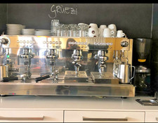Rocket RE 4 Gruppen Siebträger Espresso Maschine Gastro 4 Group Machine 