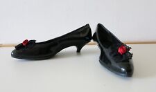 Trachtenpumps Lackpumps fürs Dirndl schwarz rote Blüte Gr. 38,5