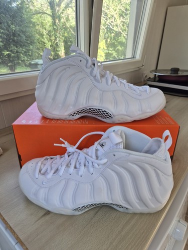 Nike foamposite one triple - nike,