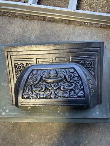 Kaminhaube aus gusseisen - aus, im