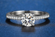 1 CT Rundschliff Moissanit