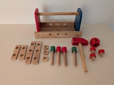 Tragbarer Werkzeugkasten aus Holz – Kinder Spielzeug