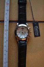 Platino -Armbanduhr sehr