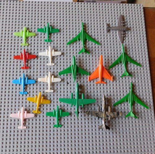 Ddr spielzeug plastikflugzeuge - ddr,