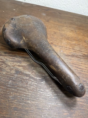 Vintage brooks swallow - swallow, b15