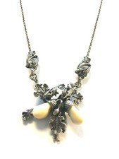 Collier, Grandl und