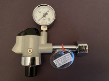 DRÄGER Druckminderer für O2