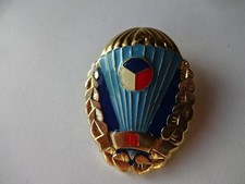 CSSR / Orden-Abzeichen " Fallschirmspringer - Offiziers Stufe 3