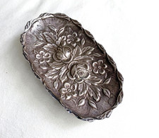 Jugendstil Schale Silber 800 auf 4 Füßen – Antik, Handarbeit, sehr dekorativ.