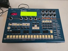 YAMAHA RM1X Sequenzer, Workstation, Soundmodul.