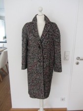 Stylischer Sisley Mantel