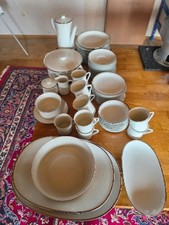 Porzellan Service mit Silberrand von THOMAS f. 11 Pers.