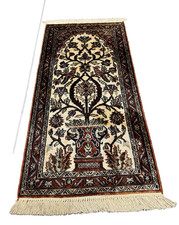 seidenteppich handgeknüpft