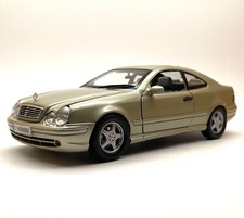 Motor Max Mercedes Benz CLK Coupe Bj.2002 in champanger, OVP, 1:18, D009
