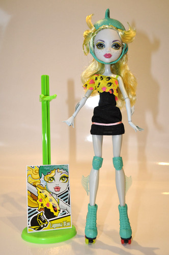 Monster high skultimate roller - monster,