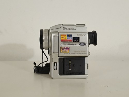 Sony dcr pc110e minidv digital - pc110e,