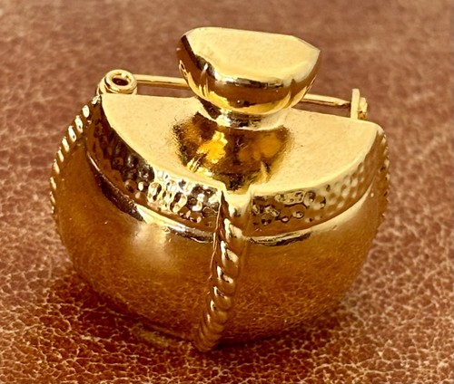 Pins pin ysl brosche yves - ysl,