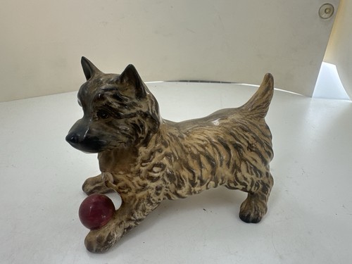 Beswick cairn terrier - beswick, spielt