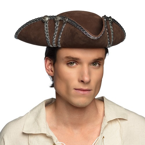 Pirat alistair hut - pirat, –