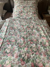 Estella Samt und Seide Bettwäsche 4 teilig    135cm X 200cm  80cm X 80cm