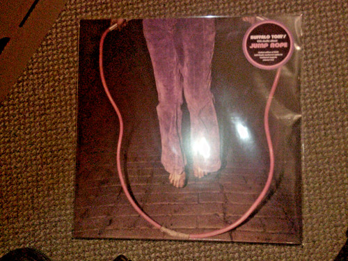 Buffalo tom jump - buffalo, rope