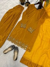 Einführung des neuen Faux Georgette Designer Farshi Salwar mit Dupatta für Pa...